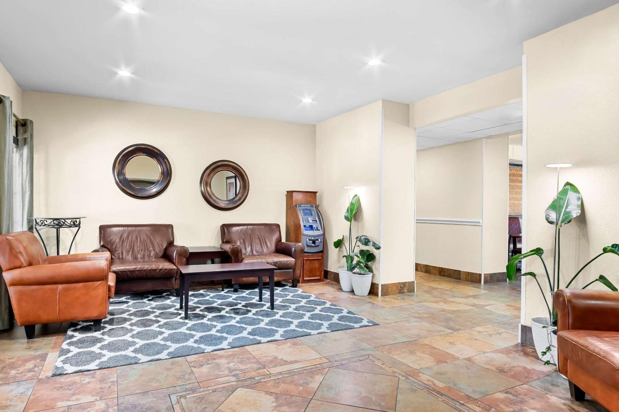 Mainstay Suites Addison-Dallas Экстерьер фото